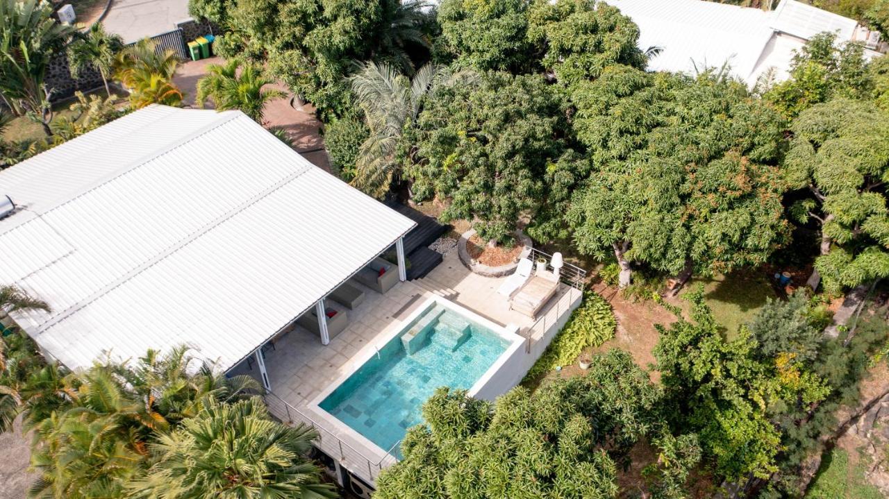 Villa Tropicale - Meuble De Tourisme 4 Etoiles Saint-Gilles-les-Bains Exterior foto